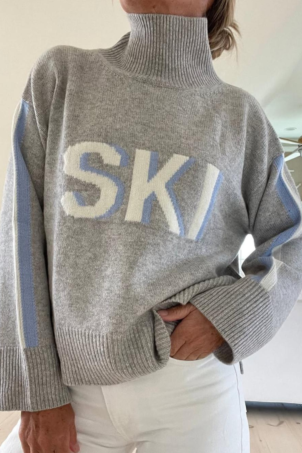 Women's Retro Cashmere Turtleneck Sweater