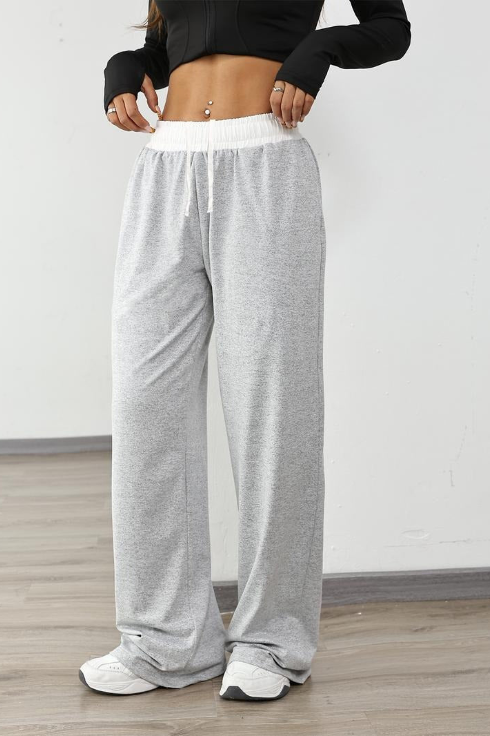 Women's Wide-Leg Drawstring Sweatpants