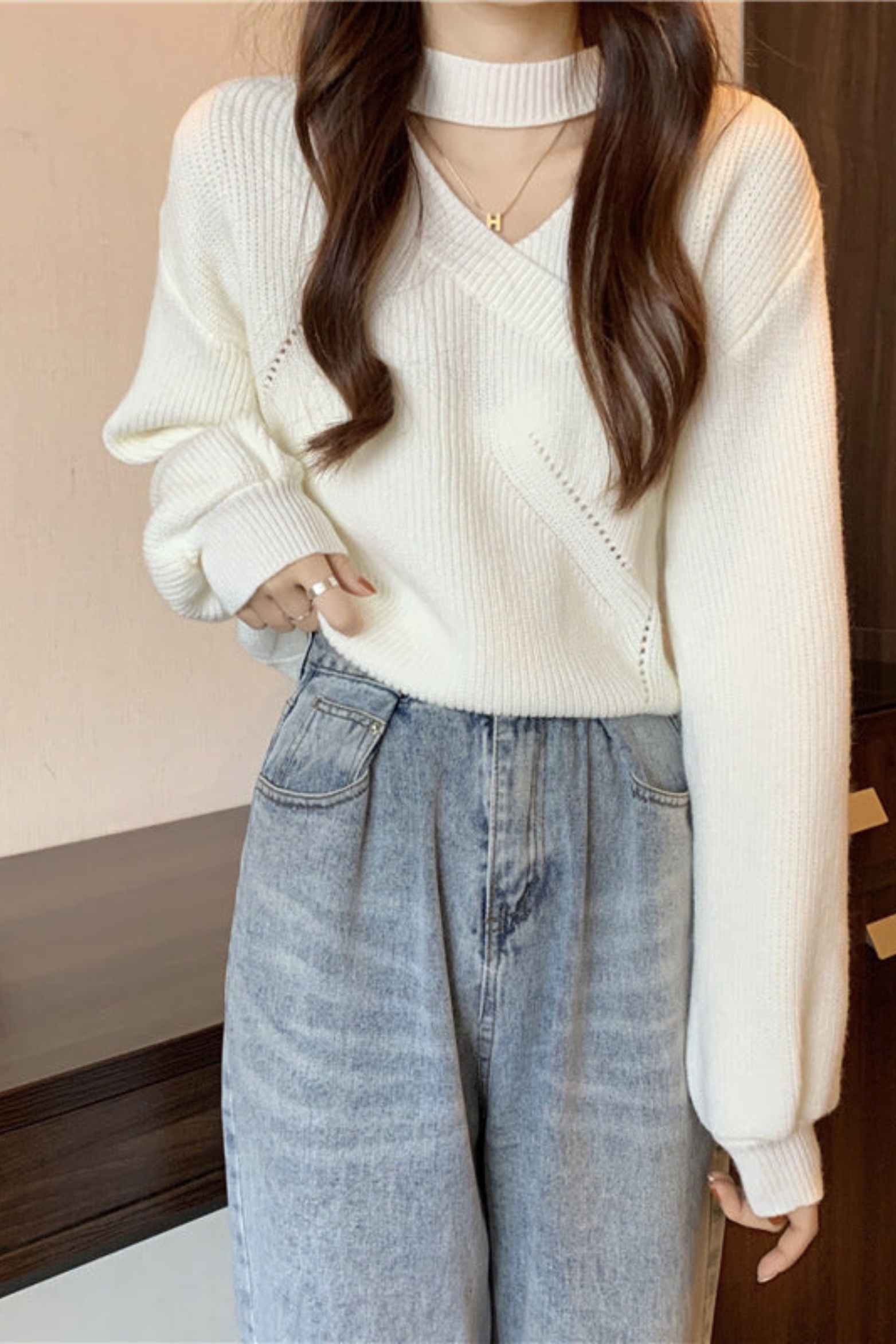 Women's V-Neck Choker Knit Sweater