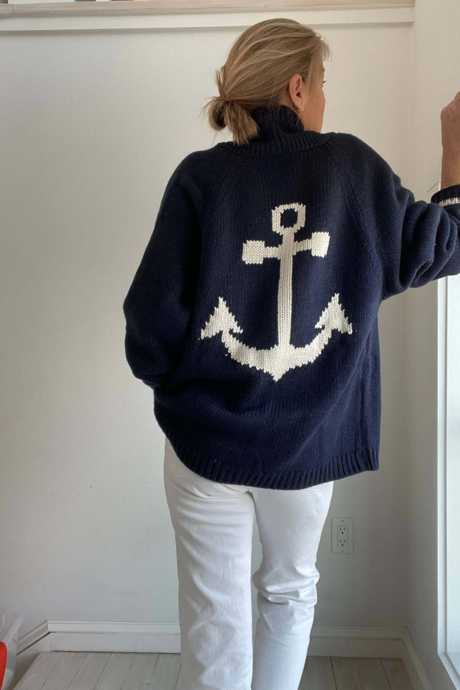 Women's Oversized Anchor Knit Cardigan