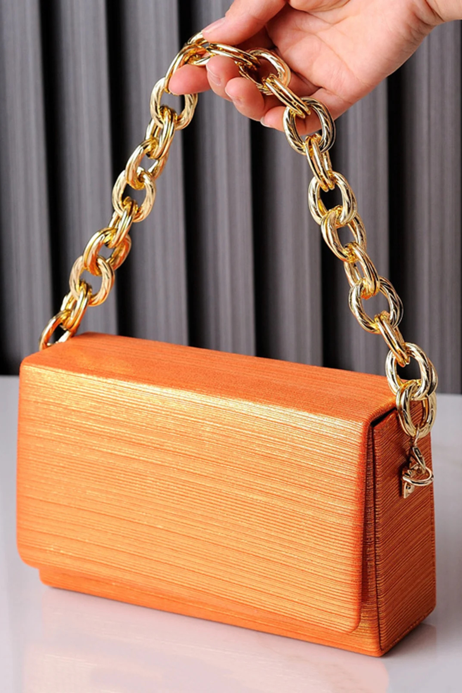 Metropolitan Chain Square Shoulder Bag