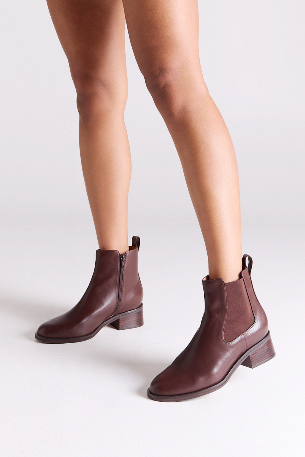Women's Scuba Chelsea Ankle Boots