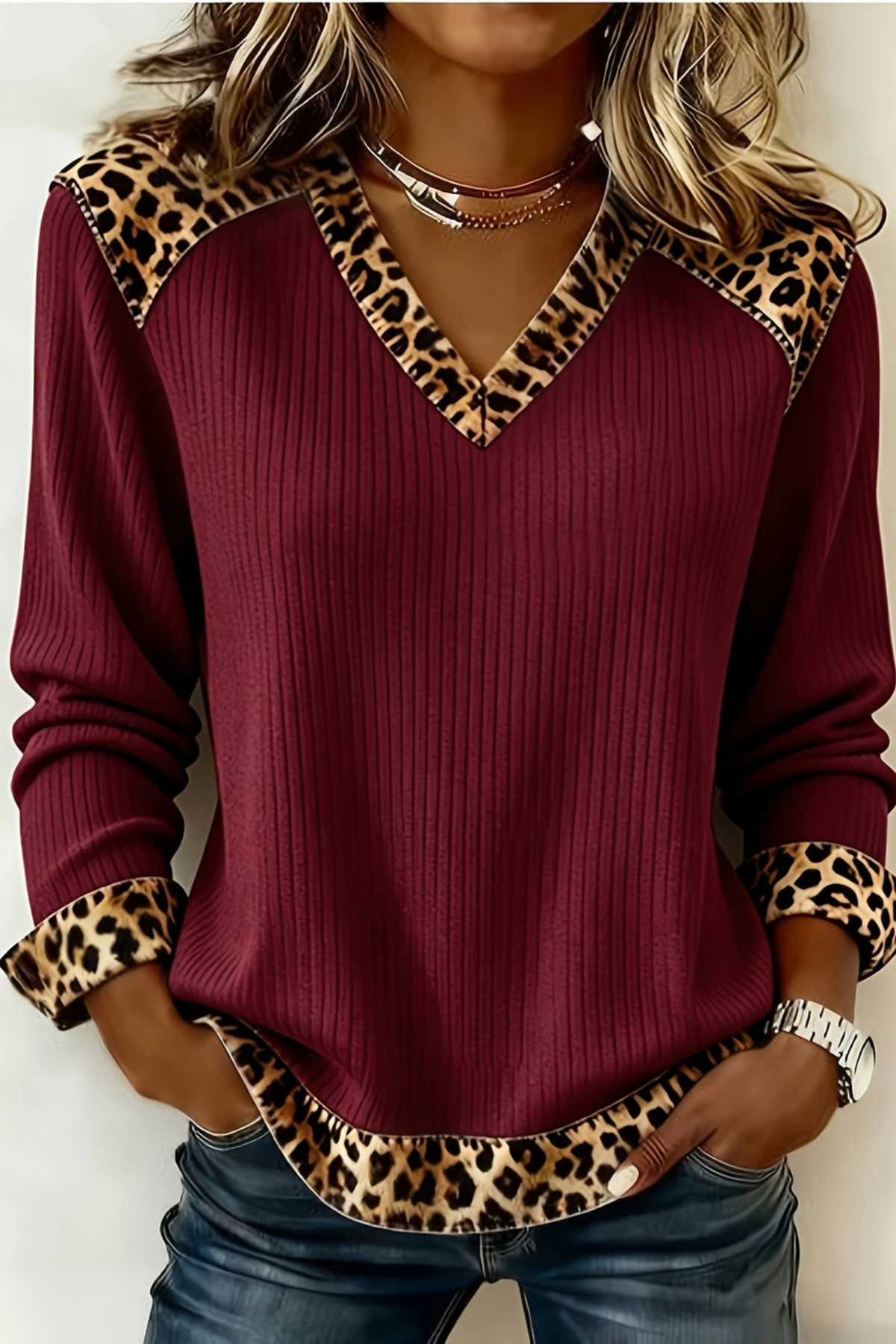 Animal Trim V-Neck Ribbed Top
