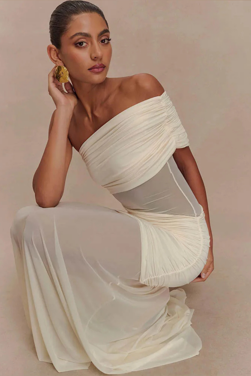 Off-Shoulder Tulle Maxi Dress