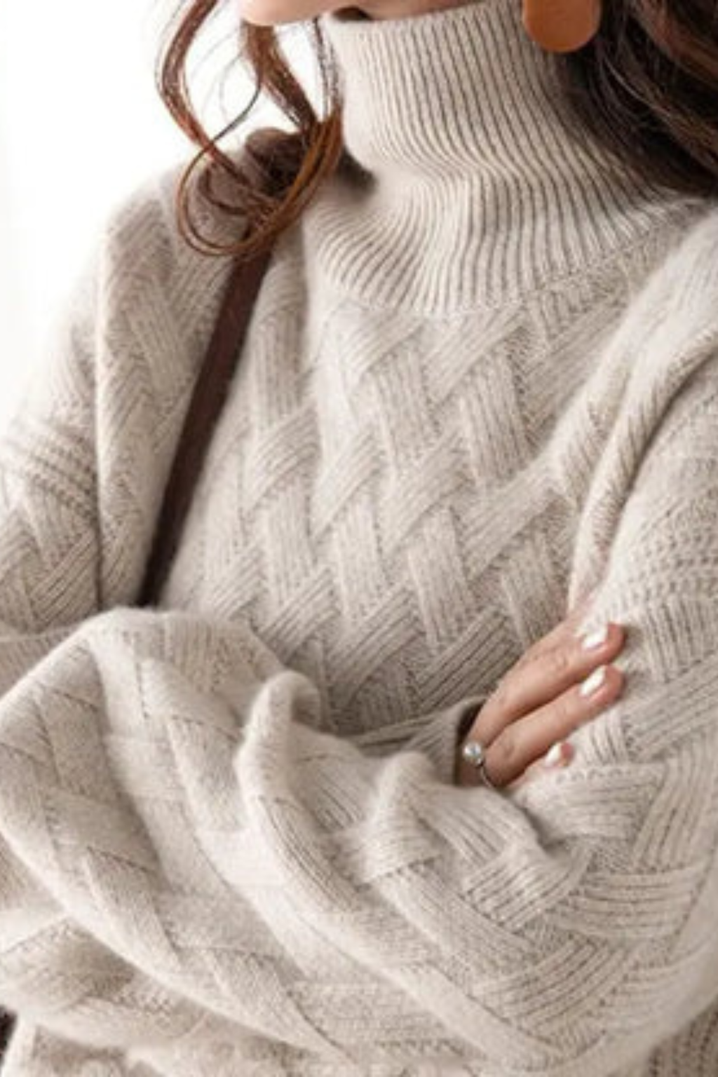 Women's Chunky Cable Turtleneck Sweater